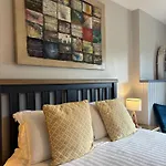 Fab View (adults Only) Guest house