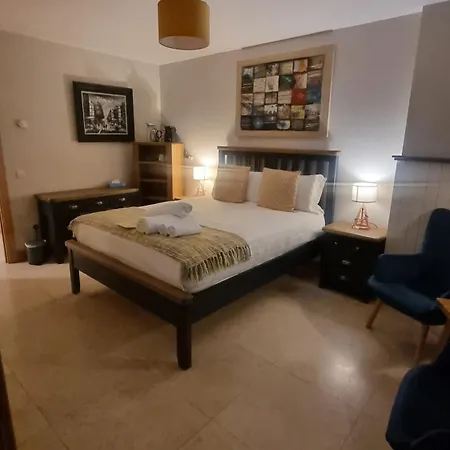 Fab View (adults Only) Affittacamere Dingle