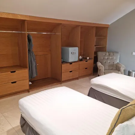 Fab View (adults Only) 4*