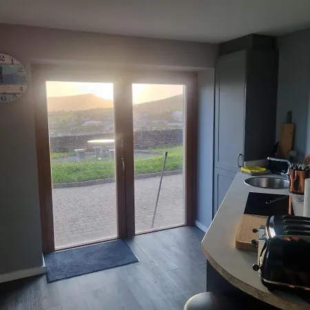 Fab View 4* Dingle
